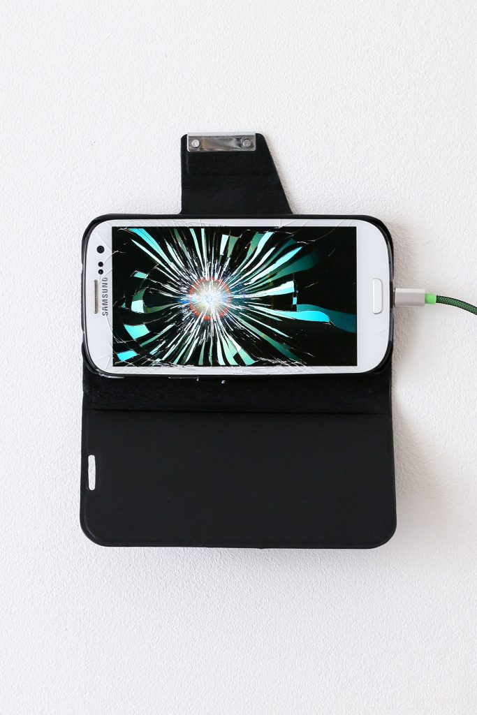 Émilie Brout, Maxime Marion, Emilie Brout, Emilie Brout and Maxime Marion, Emilie Brout et Maxime Marion, Steve Turner, Los Angeles, Untitled, Miami, Paris, broken screens, video art