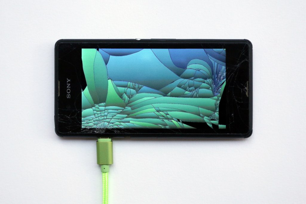 Émilie Brout, Maxime Marion, Emilie Brout, Emilie Brout and Maxime Marion, Emilie Brout et Maxime Marion, Steve Turner, Los Angeles, Untitled, Miami, Paris, broken screens, video art