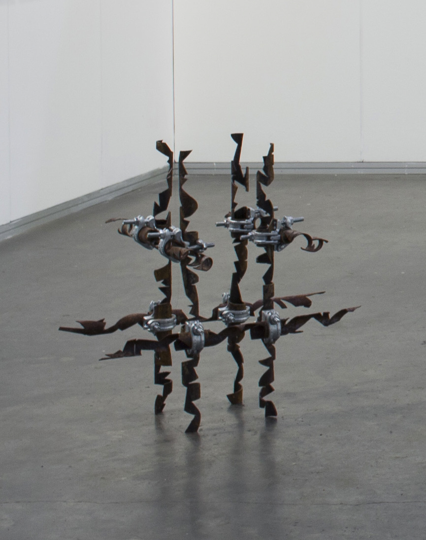 Luciana Lamothe. <em>Sin título</em>, 2017. Iron pipes and couplers, 31 1/2 x 31 1/2 x 33 1/2 inches (80 x 80 x 85.1 cm)