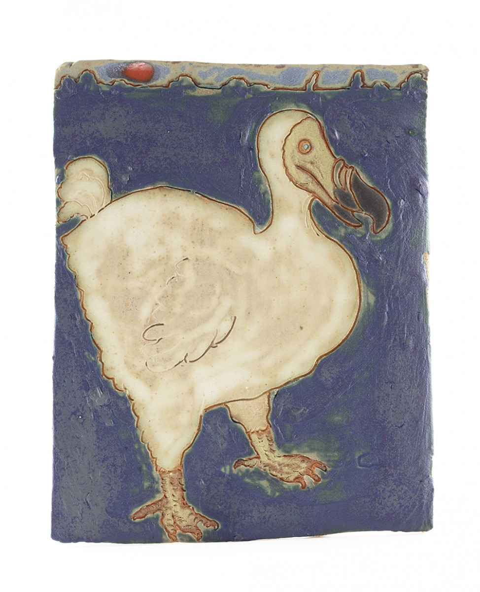 Kevin McNamee-Tweed. <em>Dodo</em>, 2021. Glazed ceramic, 6 3/4 x 5 1/4 inches (17.1 x 13.3 cm)