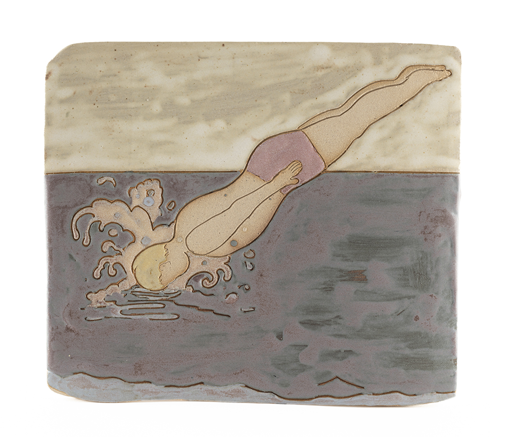 Kevin McNamee-Tweed. <em>Dive</em>, 2021. Glazed ceramic, 6 1/2 x 7 3/4 inches (16.5 x 19.7 cm)