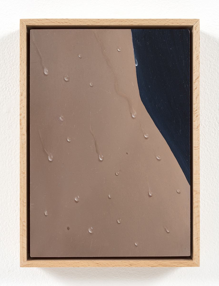 Natalia Gonzalez Martin. <em>Transient Gems Raced Through The Skin / Gemas Preciosas Se Deslizan Sobre La Piel</em>, 2021. Oil on panel, 8 1/4 x 5 1/2 inches (21 x 14 cm) 9 x 6 1/2 inches (22.9 x 16.5 cm) Framed