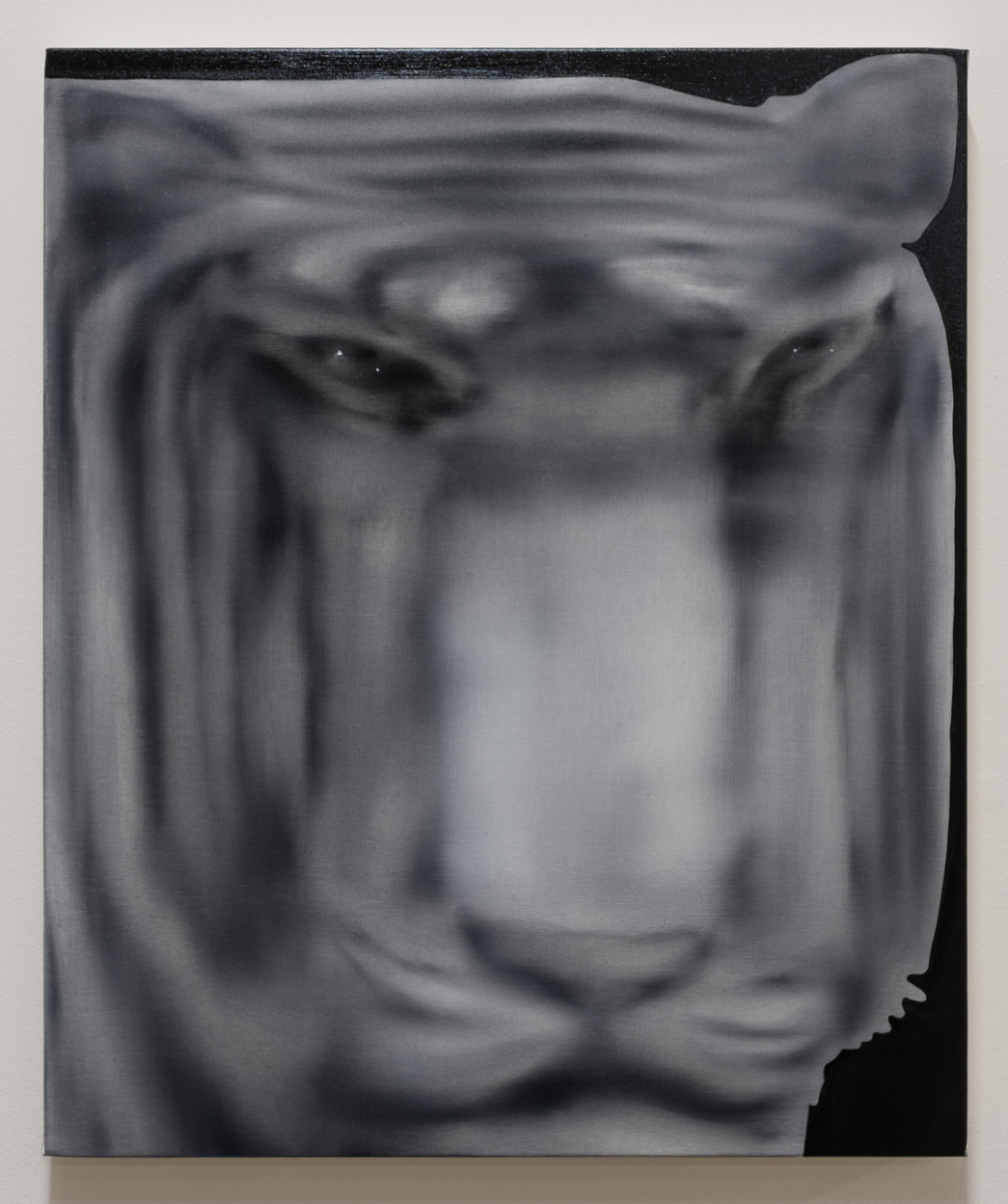 Jingze Du. <em>Tiger</em>, 2022. Oil on canvas, 23 5/8 x 19 5/8 inches (60 x 50 cm)