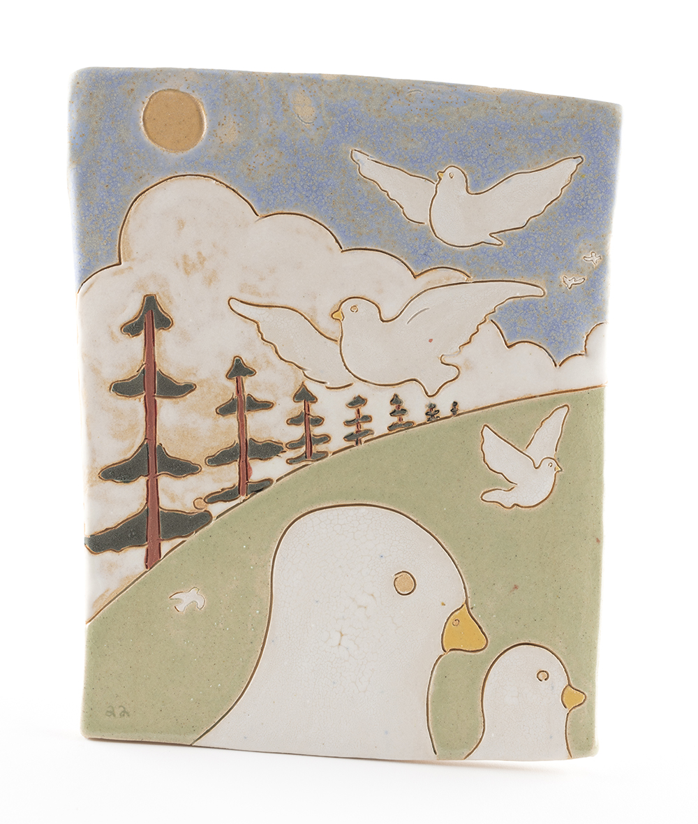 <em>Birds (Birds)</em>, 2022. Glazed ceramic, 8 1/4 x 6 3/4 inches (21 x 17.1 cm)