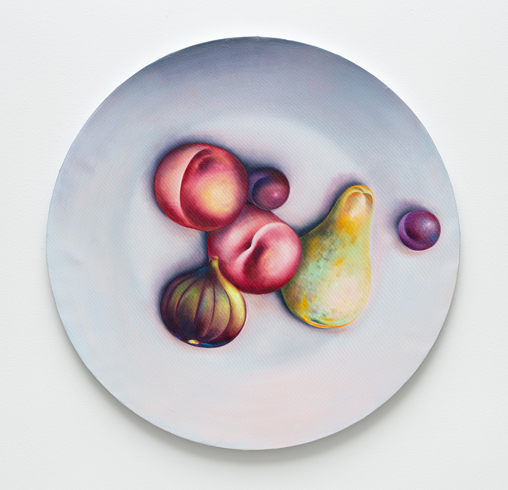 Pablo Benzo. <em>Plate with fruits</em>, 2023. Oil on linen, 23 5/8 x 23 5/8 inches (60 x 60 cm)